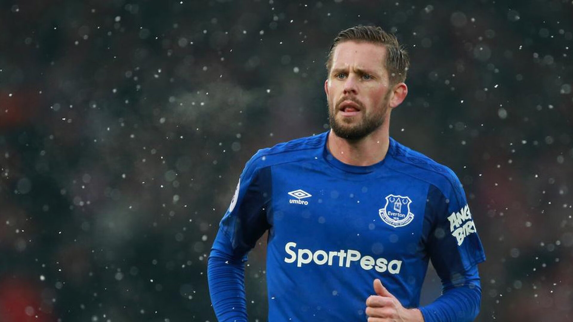 恩比德压哨绝杀七六人继续刷新纪录，恩比德带伤出战