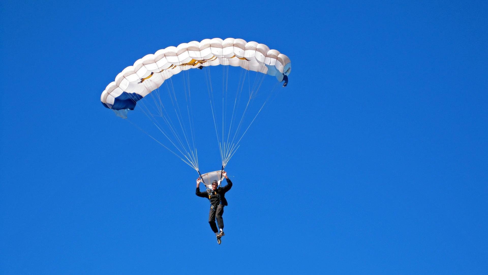 自由泳短距离吉尔吉斯斯坦选手冲进前列，自由泳吉尼斯世界纪录